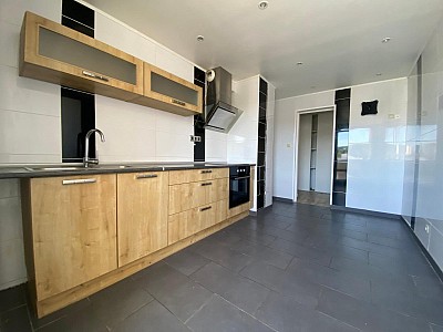 APPARTEMENT T4 A VENDRE - ST ETIENNE - 62.49 m2 - 72 000 €