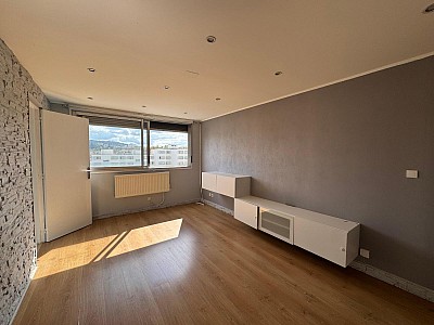 APPARTEMENT T4 A VENDRE - ST ETIENNE - 62.49 m2 - 72 000 €