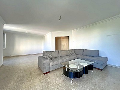 APPARTEMENT T4 A VENDRE - ST ETIENNE - 82 m2 - 109 000 €