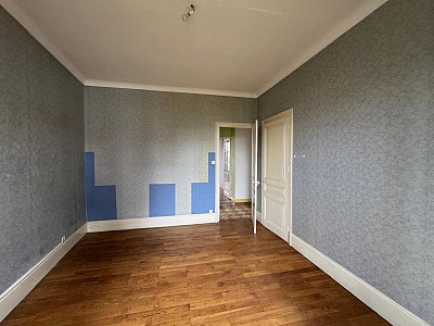 APPARTEMENT T4 A VENDRE - ST ETIENNE Centre Ville - 80.54 m2 - 75 000 €