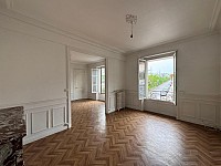 APPARTEMENT T4 A VENDRE - ST ETIENNE Centre Ville - 74.66 m2 - 75 000 €