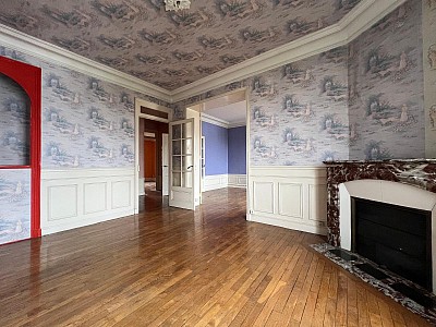 APPARTEMENT T4 A VENDRE - ST ETIENNE - 78 m2 - 69 000 €
