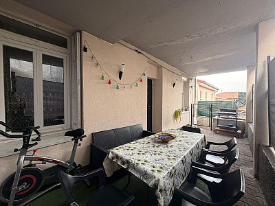 APPARTEMENT T4 A VENDRE - ST ETIENNE - 71 m2 - 99 000 €