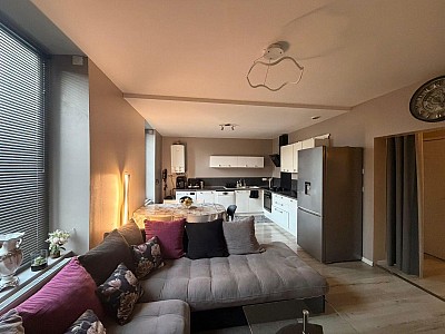 APPARTEMENT T4 A VENDRE - ST ETIENNE - 71 m2 - 99 000 €