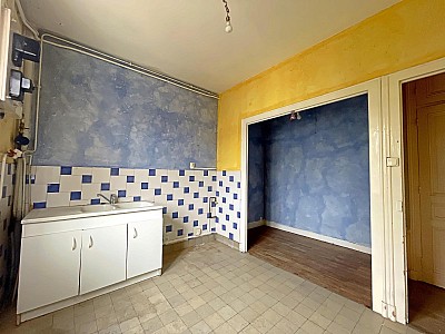 APPARTEMENT T4 A VENDRE - ST ETIENNE Centre Ville - 78.8 m2 - 69 000 €