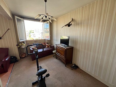 APPARTEMENT T4 A VENDRE - ST ETIENNE - 67 m2 - 59 900 €