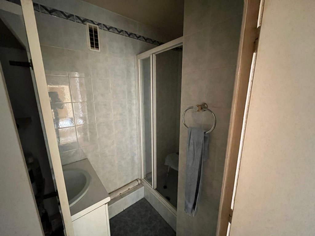 APPARTEMENT T4 A VENDRE - ST ETIENNE - 67 m2 - 59 900 &euro;
