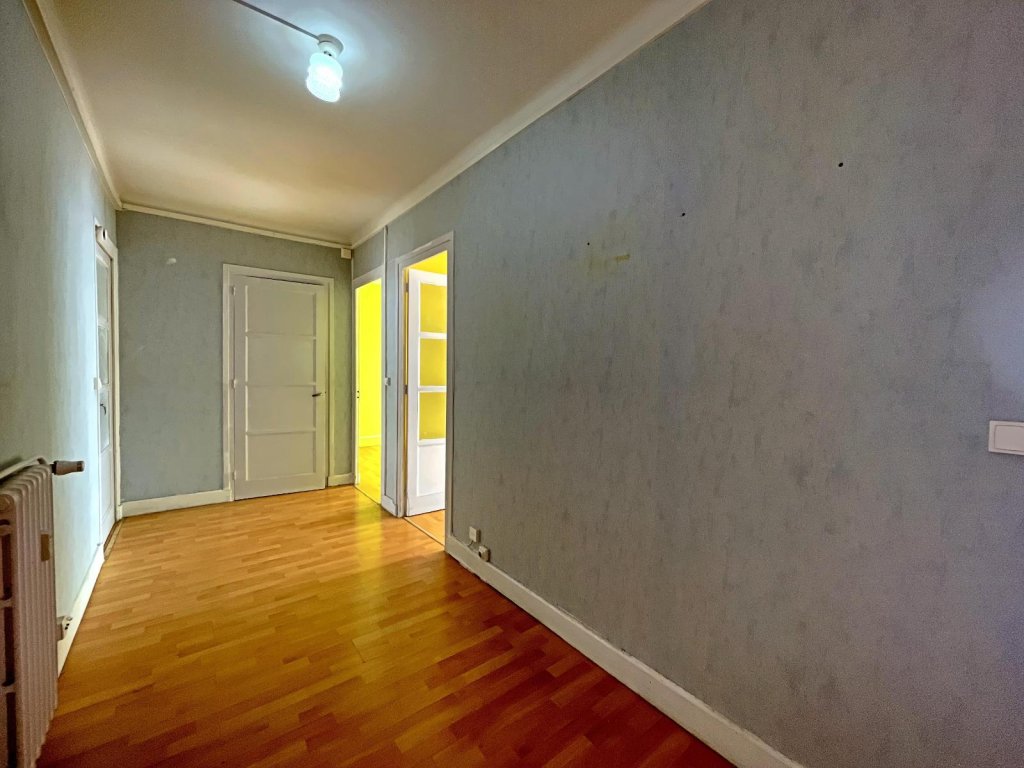 APPARTEMENT T4 A VENDRE - ST ETIENNE Centre Ville - 82.09 m2 - 79 000 &euro;