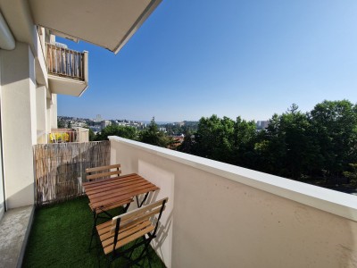 APPARTEMENT T4 A VENDRE - ST ETIENNE - 67.82 m2 - 85 000 &euro;