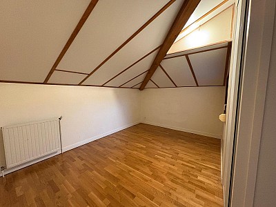 APPARTEMENT T5 A LOUER - LA TALAUDIERE - 96.9 m2 - 945 € charges comprises par mois