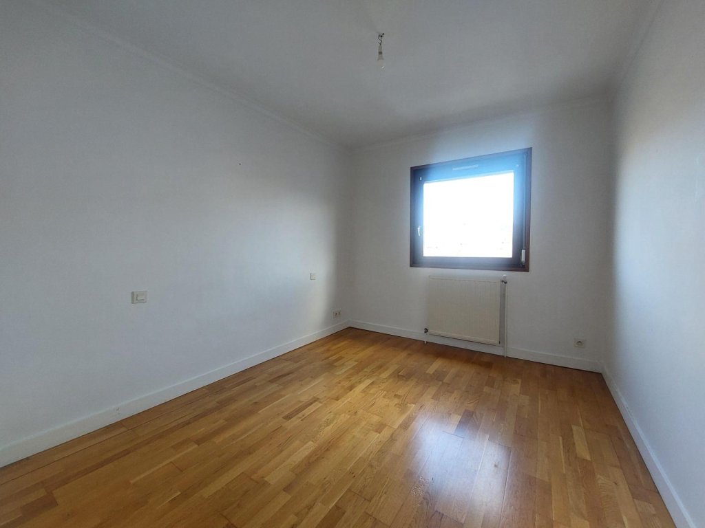 APPARTEMENT T5 A LOUER - LA TALAUDIERE - 96.9 m2 - 945 &euro; charges comprises par mois