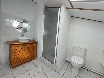 APPARTEMENT T5 A LOUER - LA TALAUDIERE - 96.9 m2 - 945 € charges comprises par mois