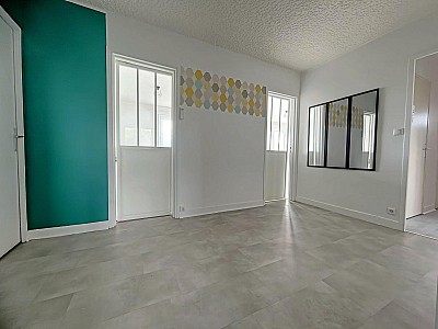 APPARTEMENT T5 A VENDRE - MONTBRISON Centre Ville - 96.46 m2 - 158 500 €