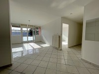 Appartement F4 avec balcon et parking A VENDRE - ST ETIENNE LE SOLEIL - 128.23 m2 - 135 000 &euro;