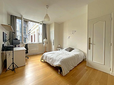 APPARTEMENT T5 A VENDRE - ST ETIENNE - 117 m2 - 129 000 €
