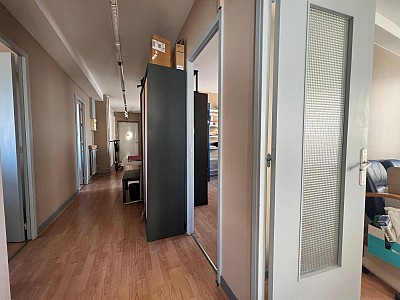 APPARTEMENT T5 A VENDRE - ST ETIENNE - 115 m2 - 139 000 €