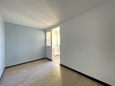Appartement F5 A VENDRE - ST ETIENNE - 68 m2 - 65 000 &euro;
