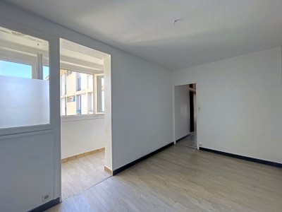 Appartement F5 A VENDRE - ST ETIENNE - 68 m2 - 65 000 &euro;