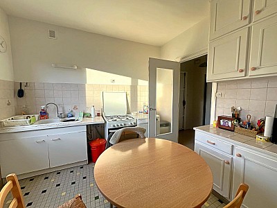 APPARTEMENT T5 A VENDRE - ST ETIENNE - 117 m2 - 135 000 €