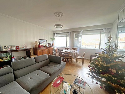 APPARTEMENT T5 A VENDRE - ST ETIENNE - 117 m2 - 135 000 €