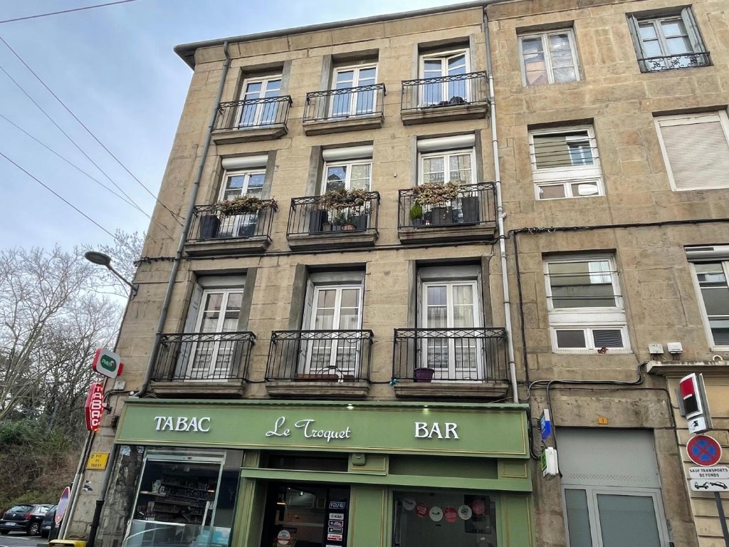 APPARTEMENT T5 A VENDRE - ST ETIENNE Centre Ville - 95.31 m2 - 84 900 &euro;