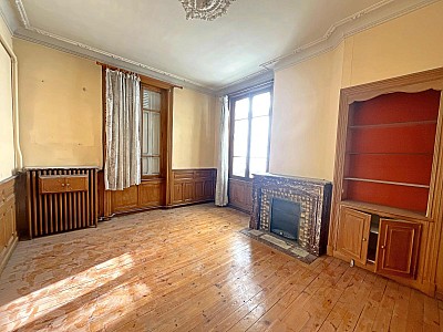 APPARTEMENT T5 A VENDRE - ST ETIENNE - 108 m2 - 95 000 €