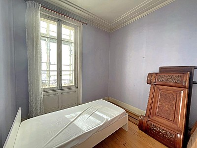 APPARTEMENT T5 A VENDRE - ST ETIENNE - 108 m2 - 95 000 €