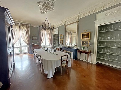 APPARTEMENT T6 A VENDRE - ST ETIENNE Centre Ville - 186.29 m2 - 250 000 €