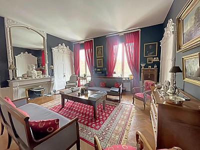 APPARTEMENT T6 A VENDRE - ST ETIENNE Centre Ville - 186.29 m2 - 250 000 €