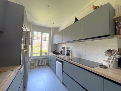 Appartement F6 avec balcon et terrasse - Secteur Albert Thomas, Bourse du travai