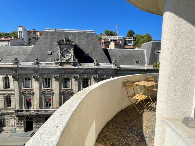 Appartement F6 avec balcon et terrasse - Secteur Albert Thomas, Bourse du travai