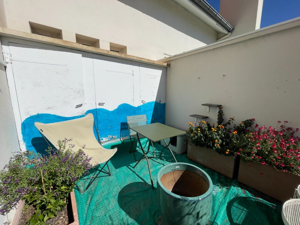 Appartement F6 avec balcon et terrasse - Secteur Albert Thomas, Bourse du travai
