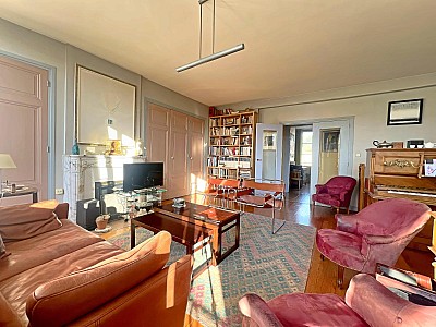 APPARTEMENT T9 A VENDRE - ST ETIENNE - 172 m2 - 175 000 €