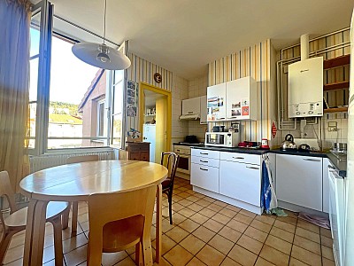 APPARTEMENT T9 A VENDRE - ST ETIENNE - 172 m2 - 175 000 €