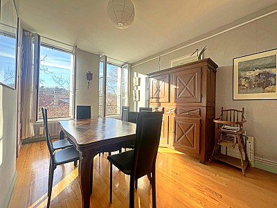 APPARTEMENT T9 A VENDRE - ST ETIENNE - 172 m2 - 175 000 €