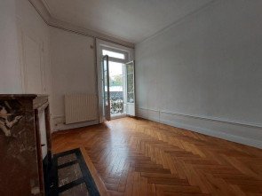 Appartement en Location à Saint-etienne / 3 pièces 79m2