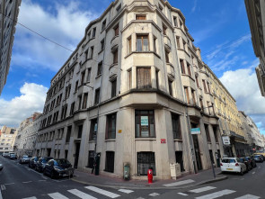 Appartement en Vente à Saint-etienne / 5 pièces 117m2