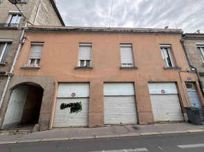 Immeuble loué en Vente à St-etienne / 2 pièces 110m2