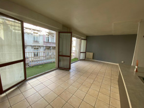Appartement en Vente à Saint-etienne / 3 pièces 75m2