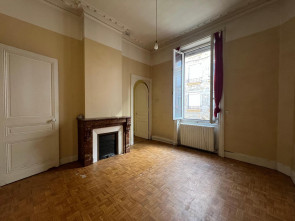 Appartement en Vente à Saint-etienne / 2 pièces 35m2