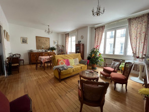 Appartement en Vente à Saint-etienne / 3 pièces 77m2