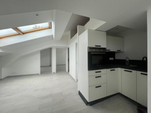 Appartement rénové en Vente à Saint-etienne / 3 pièces 76m2