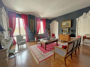 Appartement bourgeois en Vente à Saint-etienne / 6 pièces 186m2